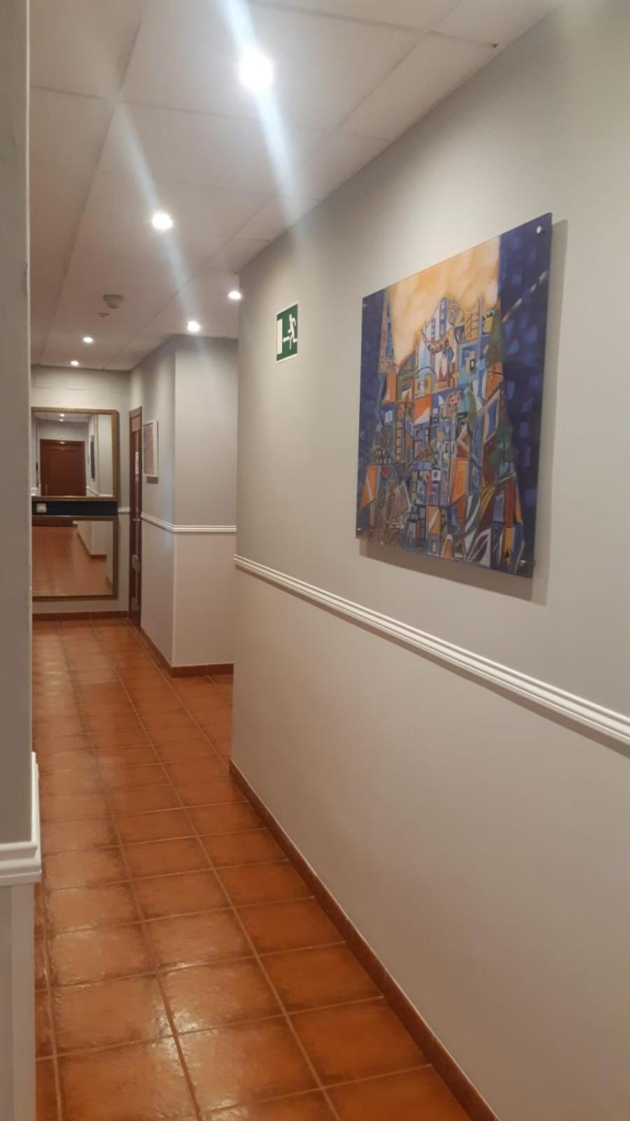 Hotel Iberia Plaza América Caces Extérieur photo